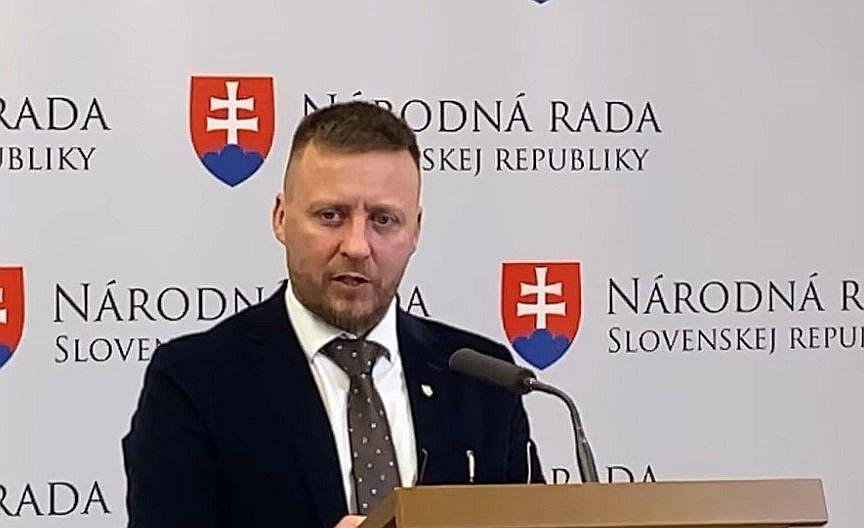 Kotlár odďaľuje čas vydania správy o manažovaní pandémie covid-19