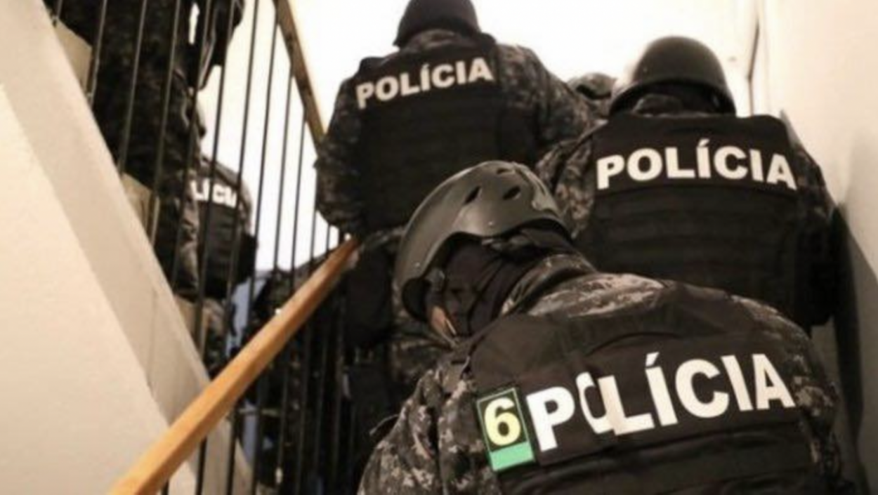 NAKA zadržala 13 osôb pre podozrenie z daňovej trestnej činnosti