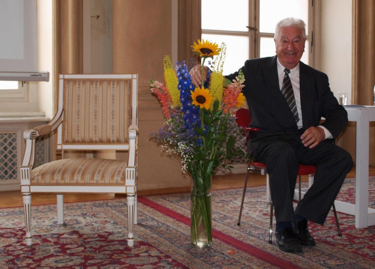 Anton Srholec by dnes oslávil 93 rokov. Prečo až do svojej smrti zostal verný cirkvi? 