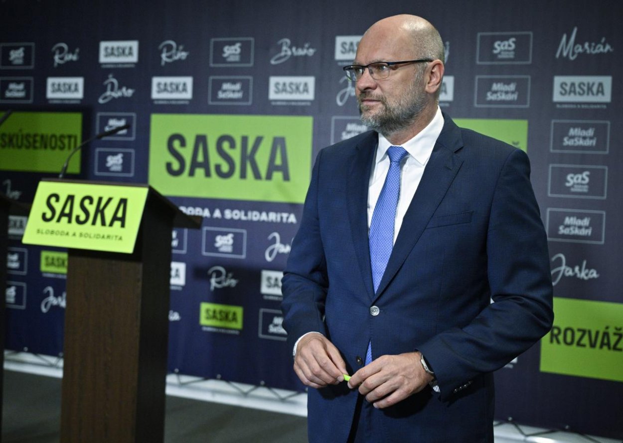 SaS vyzýva ministra dopravy, aby preveril nevýhodnú zmluvu s firmou SkyToll