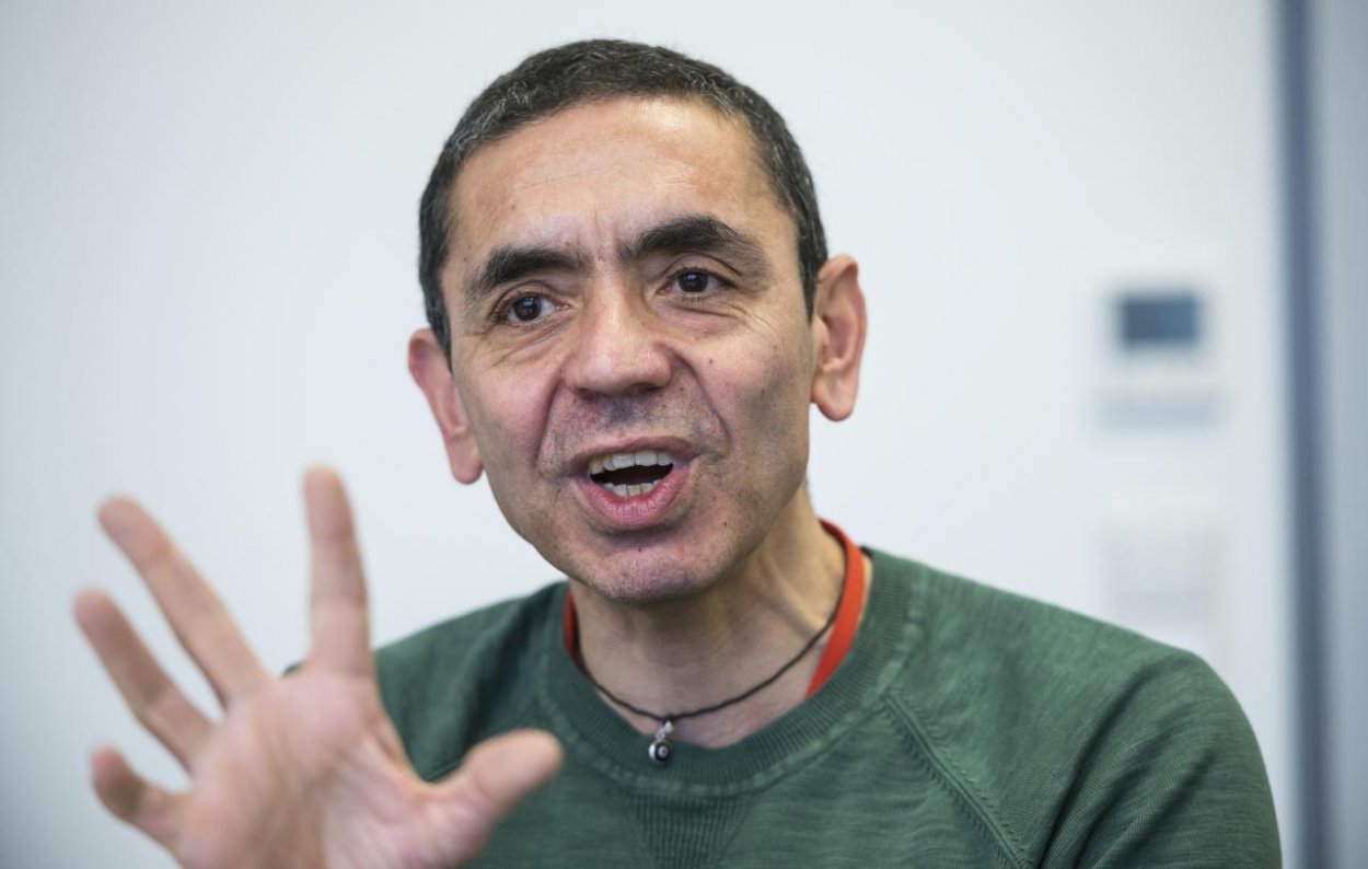 Ako dvaja tureckí migranti vyvinuli vakcínu proti koronavírusu, ktorá môže zachrániť svet