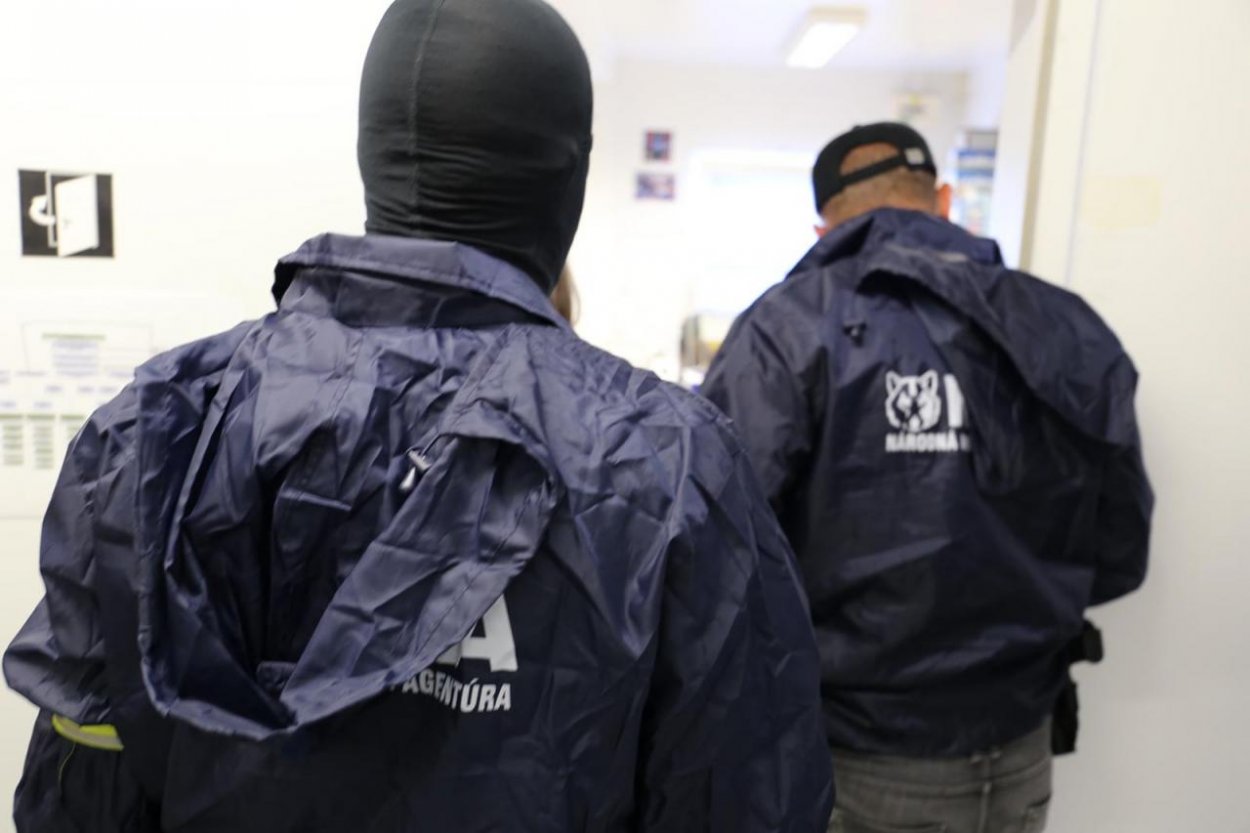 Úrad inšpekčnej služby obvinil bývalých policajtov zrušenej NAKA zo zneužitia právomoci