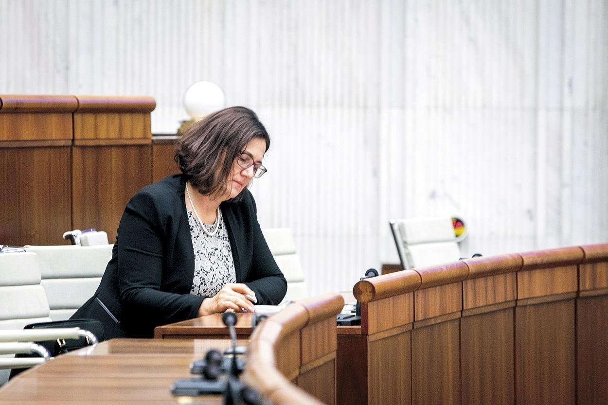 SAV: Lubyová nabáda Slovenskú akadémiu vied k porušeniu zákona