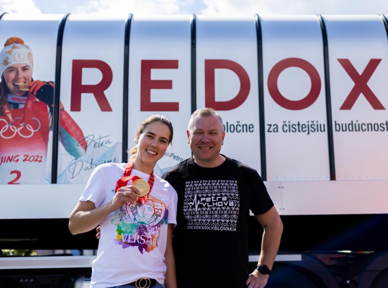 Sponzorom Petry Vlhovej bude už štvrtý rok spoločnosť REDOX
