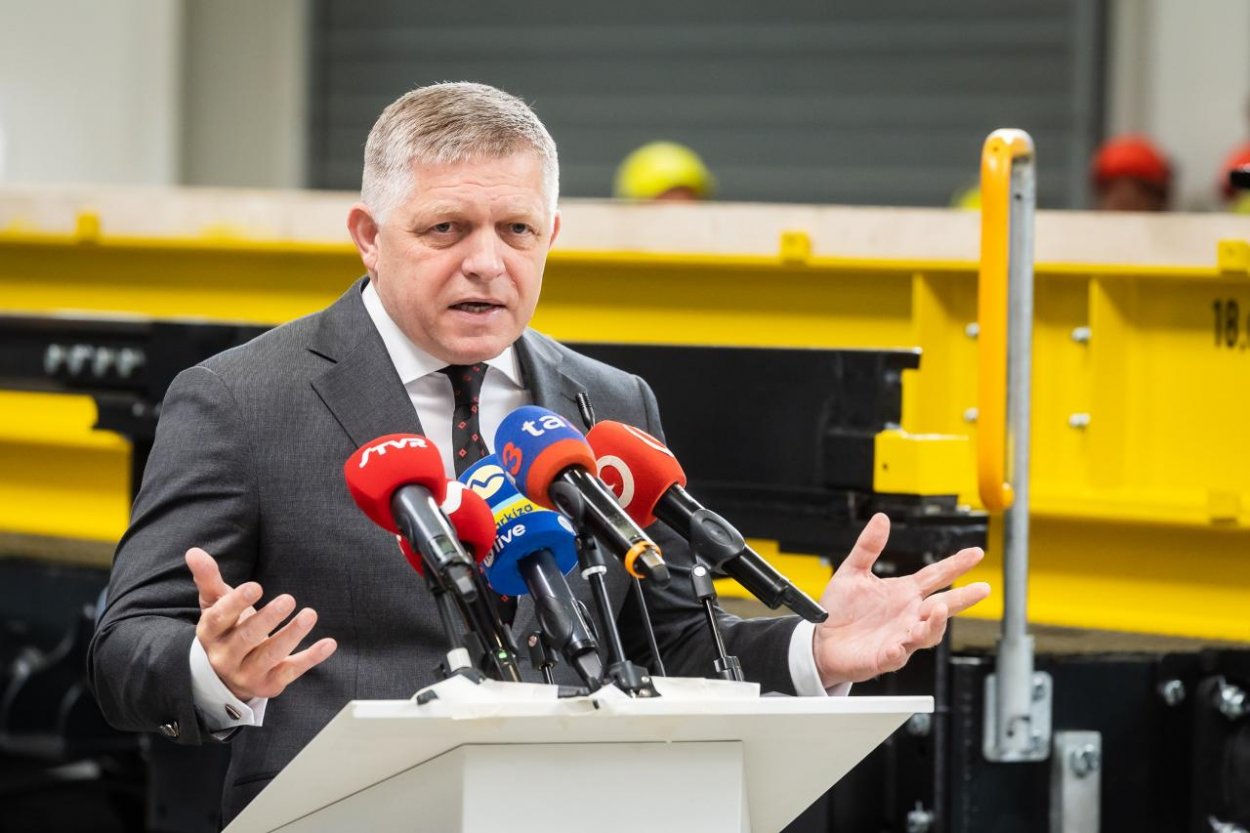Fico  sa zastal syna Jána Richtera pôsobiaceho v Transpetrole – čo to znamená podľa Eugena Kordu