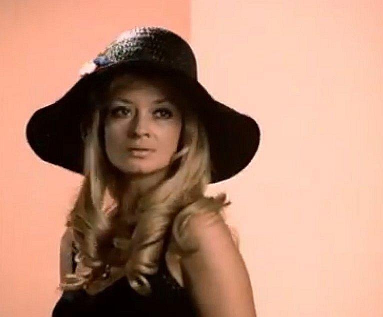 Jana Brejchová dokázala zahustiť atmosféru jediným pohľadom