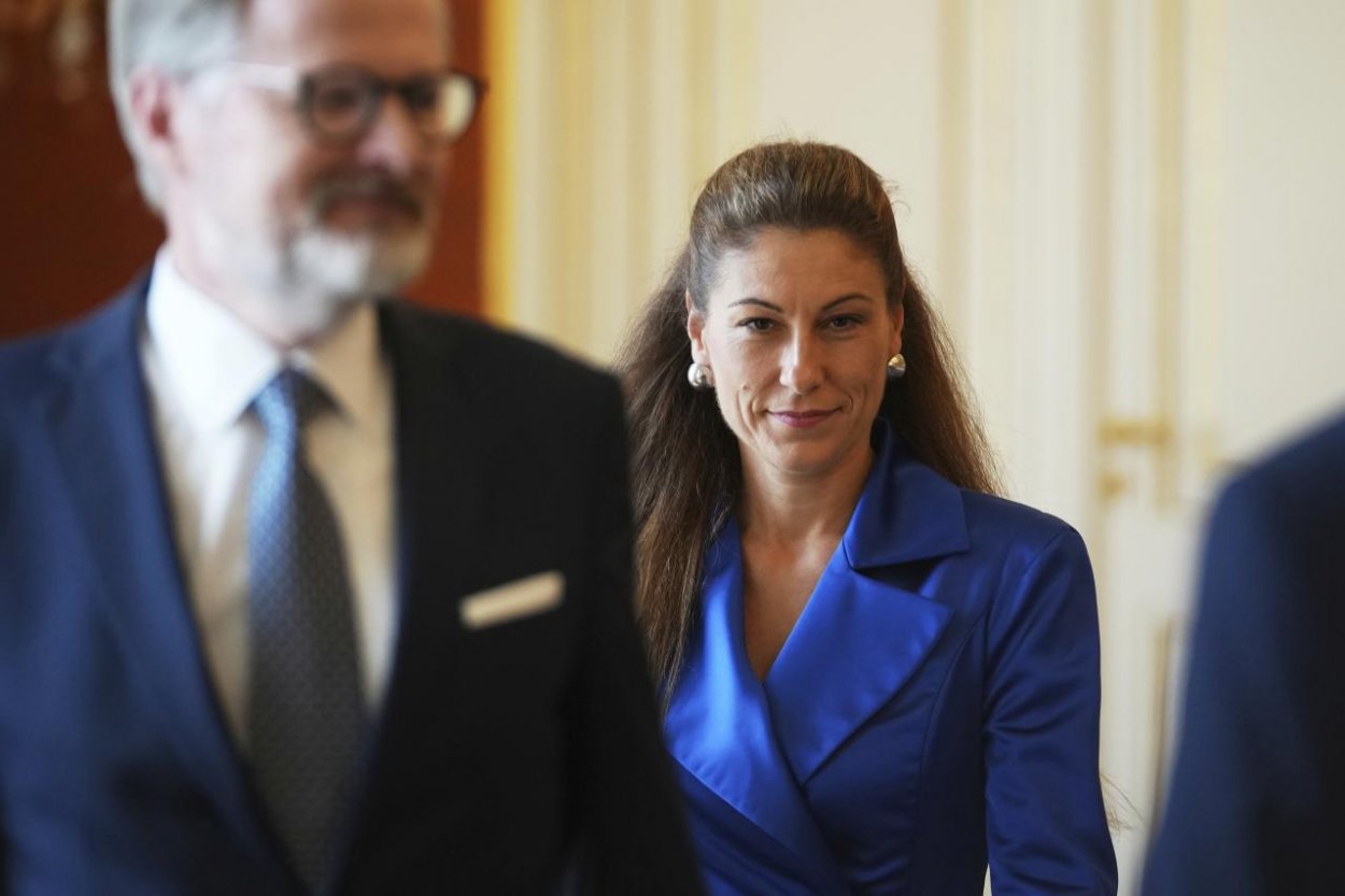 Fialova vláda ustála hlasovanie o vyslovení nedôvery