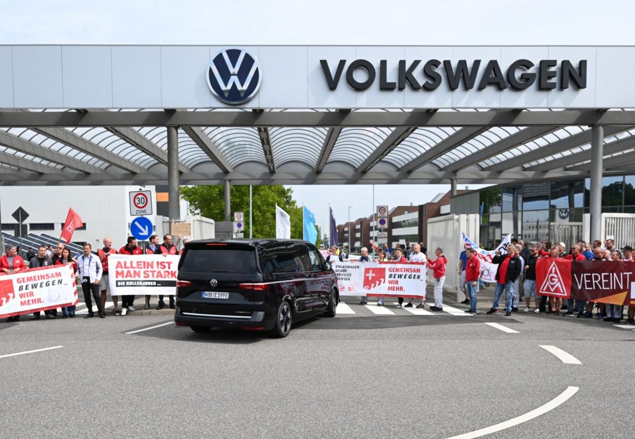 Spor vo Volkswagene sa vyostruje, odbory sa pripravujú na konflikt s vedením koncernu