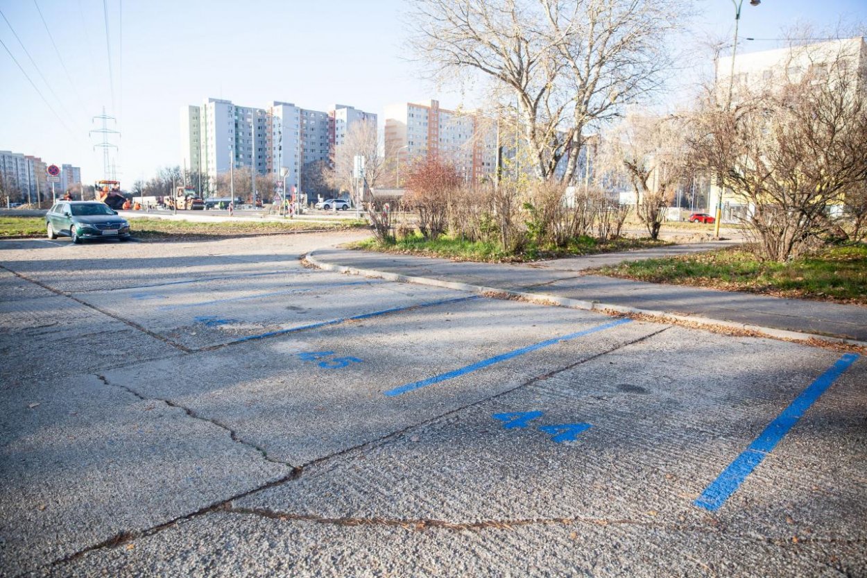 Plynári aj v piatok preverujú stovky hlásení na podozrivý zápach v Bratislave