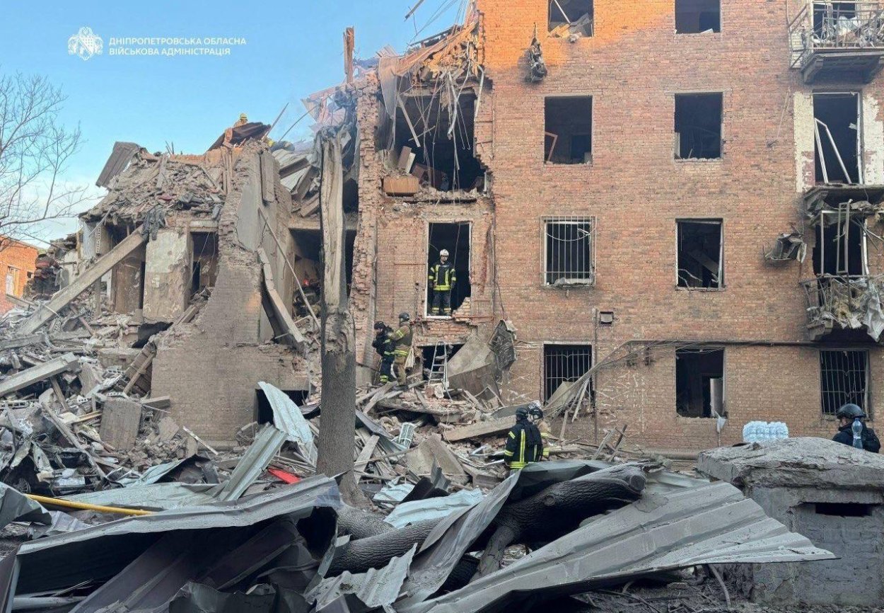 Ukrajina ONLINE: Ruský útok na mesto Dnipro si vyžiadal životy najmenej dvoch civilistov