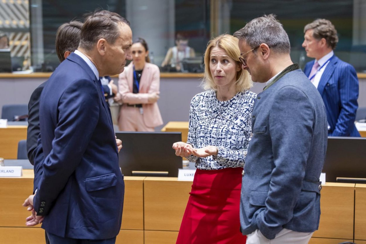 EÚ opätovne neprijala 18. balík sankcií proti Rusku, Slovensko ho naďalej vetuje