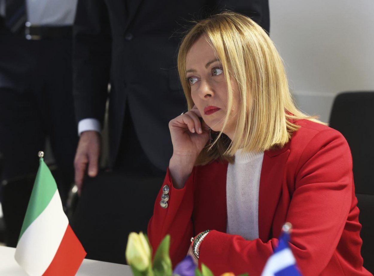 Meloniová odmieta vyslanie vojakov na Ukrajinu a očakáva spoluprácu s USA