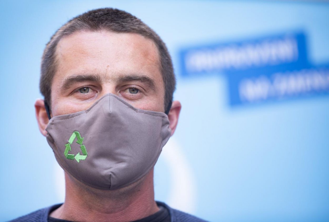 Mimoparlamentné fórum: Baláž, Lexmann, Simon a Vančo o aktuálnej situácii