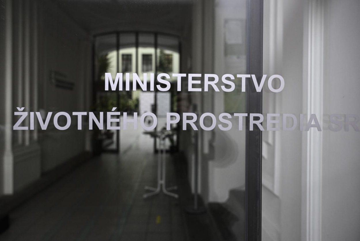 Vo vedeniach podriadených organizácií Ministerstva životného prostredia došlo k personálnym zmenám