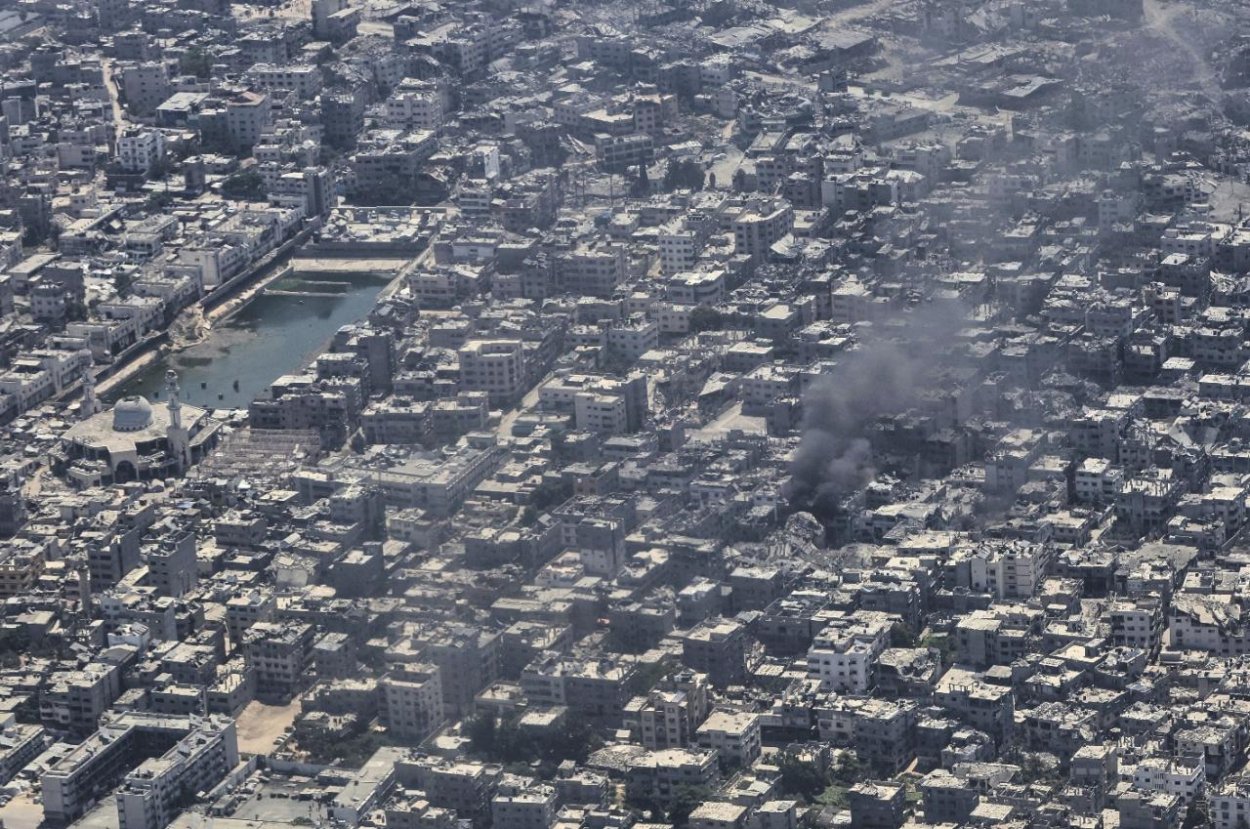 Hamas: Prevzatie Gazy je vojnový zločin, znamená obetovanie rukojemníkov