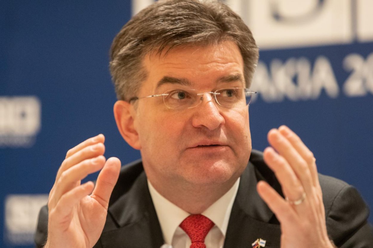 Lajčák: Slovensko nie je pripravené prijímať migrantov, nátlak môže viesť k fašistickej vláde