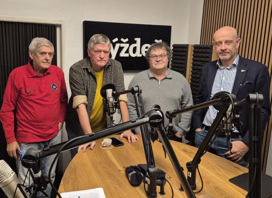 Týždeň s .týždňom: Je novela ústavy koncom opozície? Dá sa rátať s KDH, ale nie s OĽaNO? Môže Trumpov plán pre Gazu fungovať?