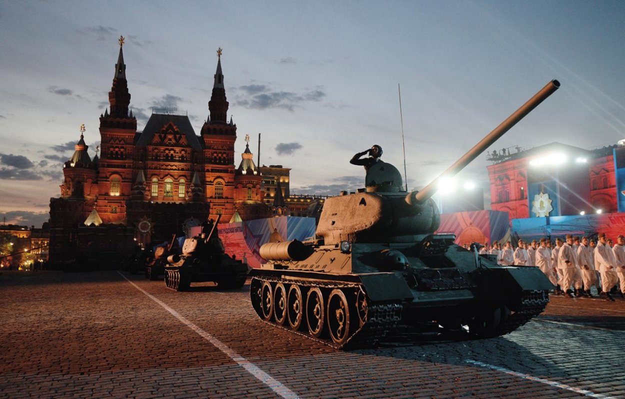 Svetový historik Gregory Feifer: Putin by chcel byť novým Stalinom