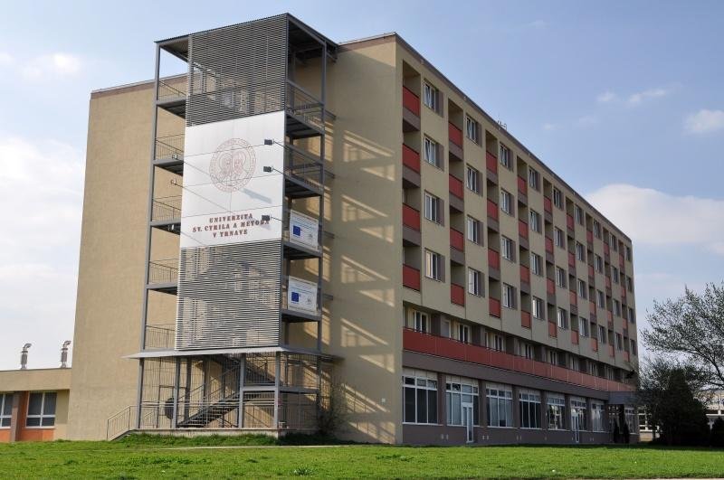 UCM v Trnave si aj naďalej uctí 17. november dňom voľna