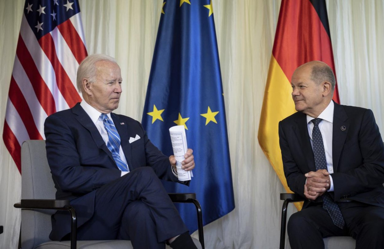 Najbohatšie svetové ekonomiky zakážu dovoz ruského zlata, povedal Biden na samite G7