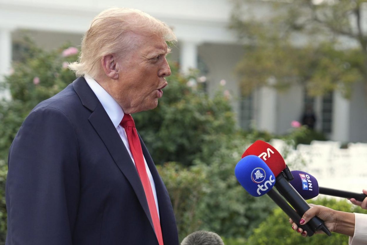 Financial Times: Čína pozvala Trumpa na summit, Biely dom zatiaľ nereagoval