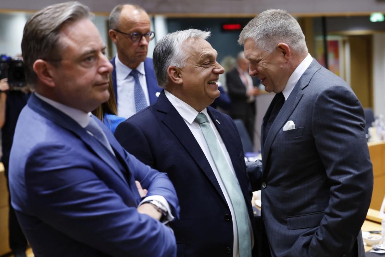 R. Fico žiada českého premiéra, aby rešpektoval záujem SR na garanciách plynu