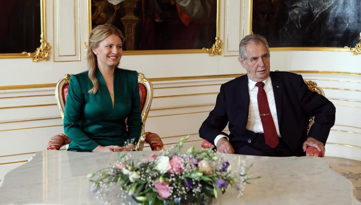Prezidentka Čaputová sa poďakovala Zemanovi za českú podporu