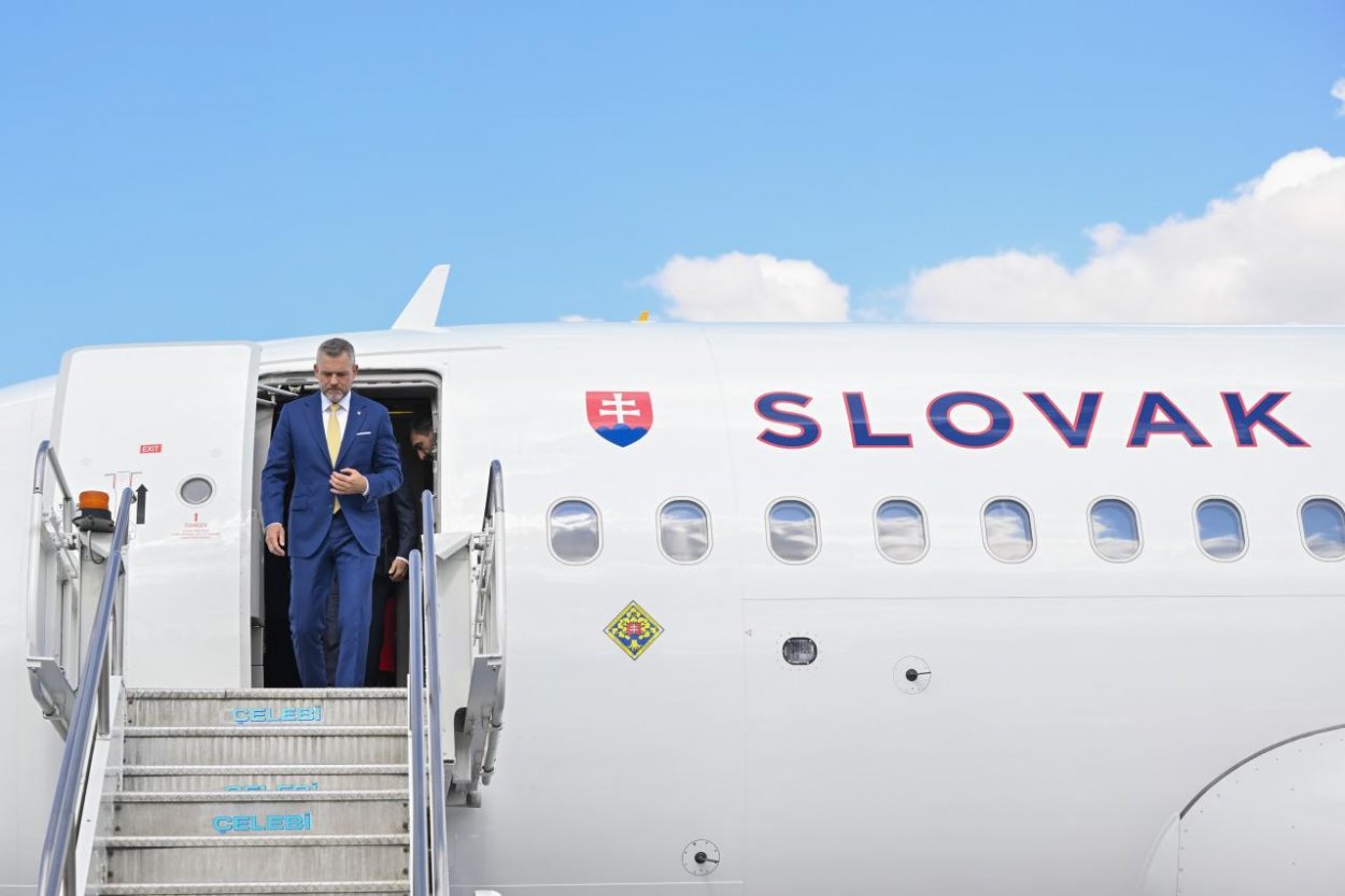 Pellegrini odcestoval do Číny, návšteva má potvrdiť spoluprácu medzi krajinami
