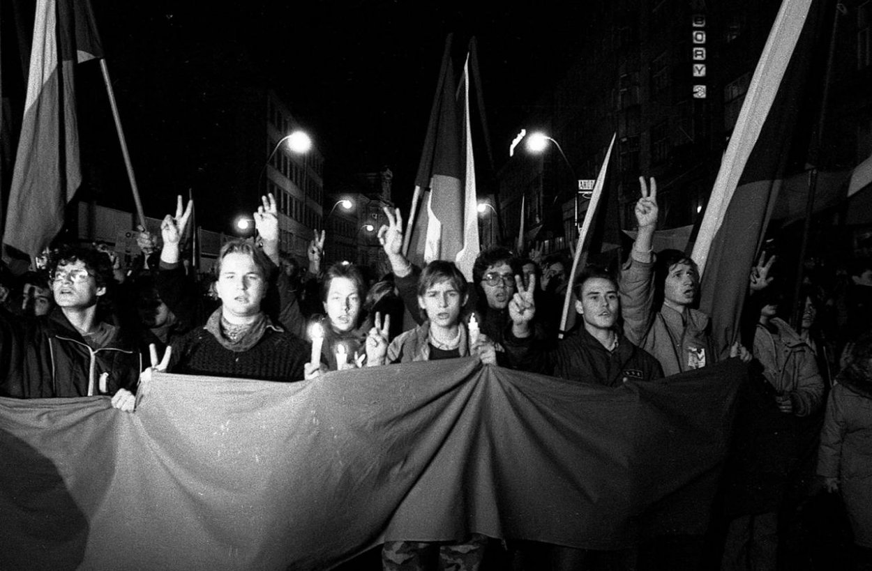 Študenti na barikádach