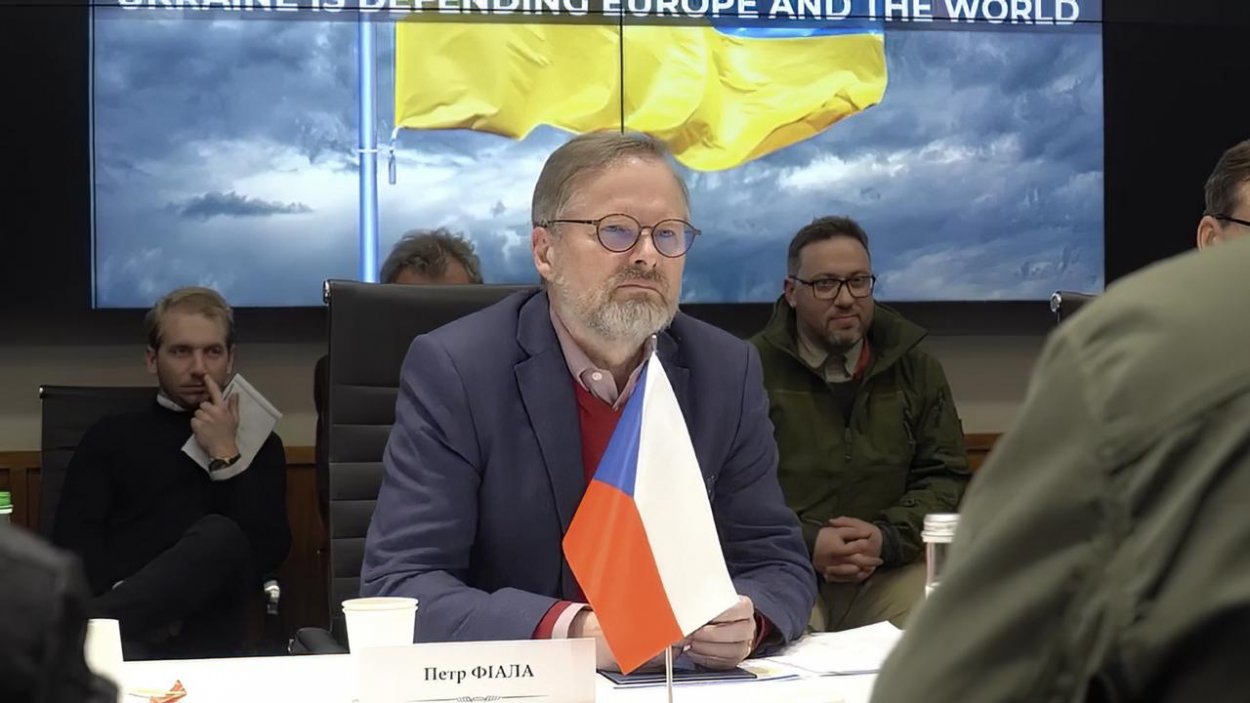 Fialova cesta na Ukrajinu: Aké to je, keď je človek hrdý na svojho premiéra 