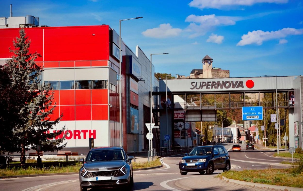 Max je Supernova: Štyri obchodné centrá vstupujú do novej etapy pod značkou Supernova Max