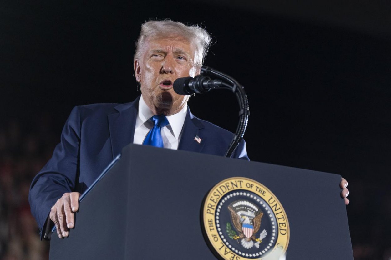 Irán po varovaniach od Trumpa tvrdí, že americké sankcie nezmenia jeho politiku