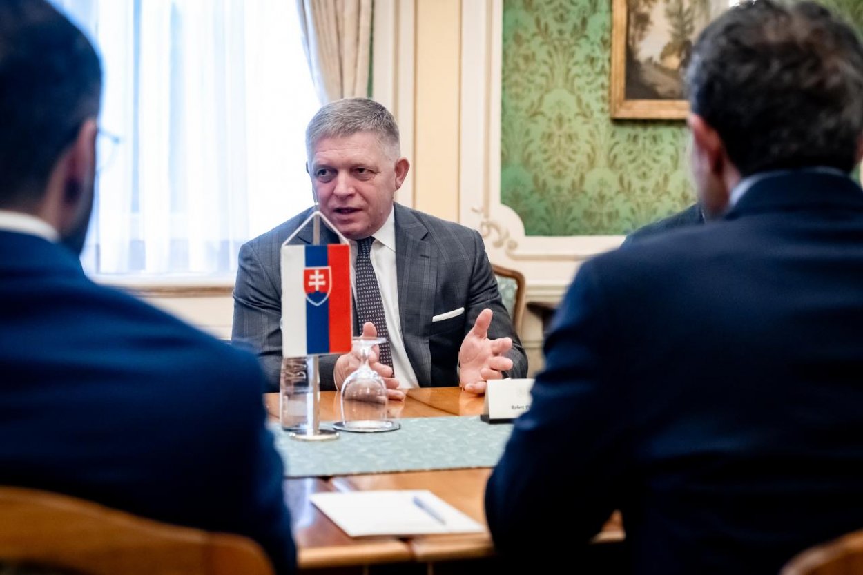 Fico nechce podporiť závery samitu EÚ týkajúce sa Ukrajiny