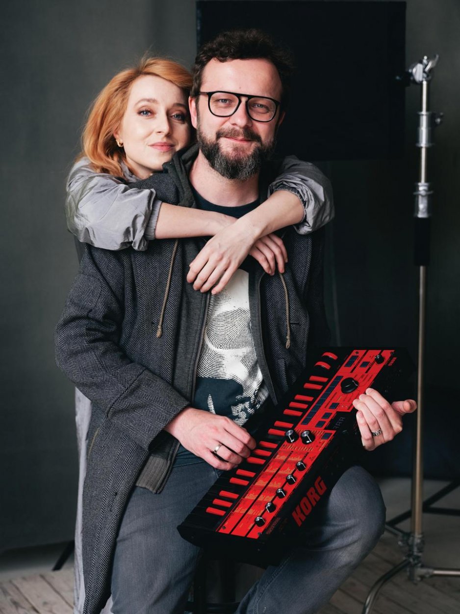 Husovská & Husovský: Budeme tvoriť ďalej, nedokážu to umlčať