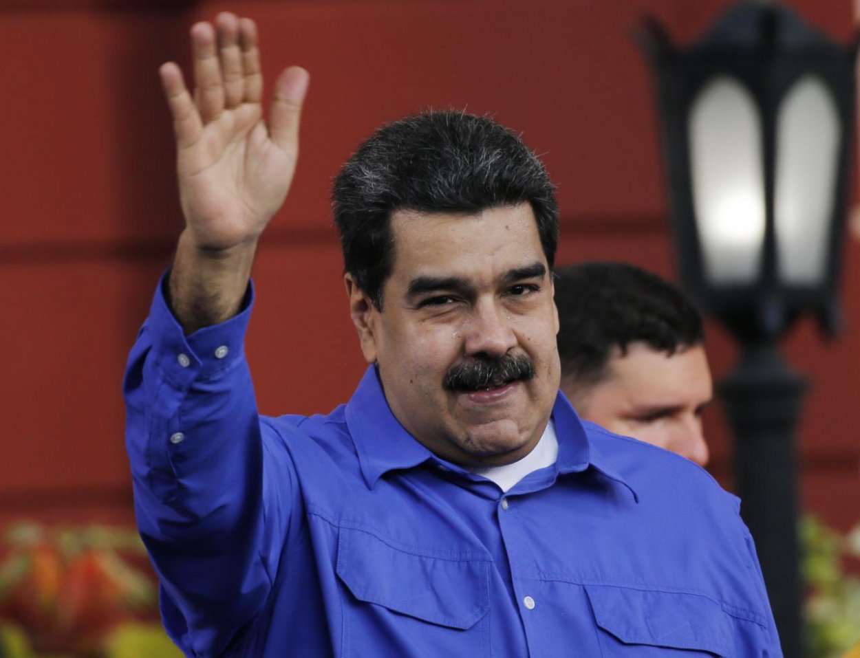 Socialistická revolúcia zlyhala. Ľudia trpia, Maduro vládne ďalej