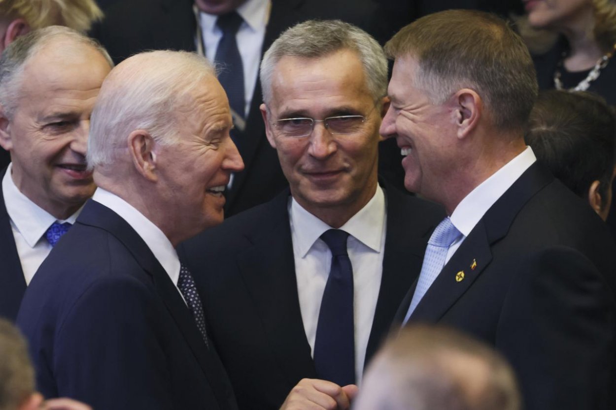 Mandát generálneho tajomníka Stoltenbegra predĺžili o rok