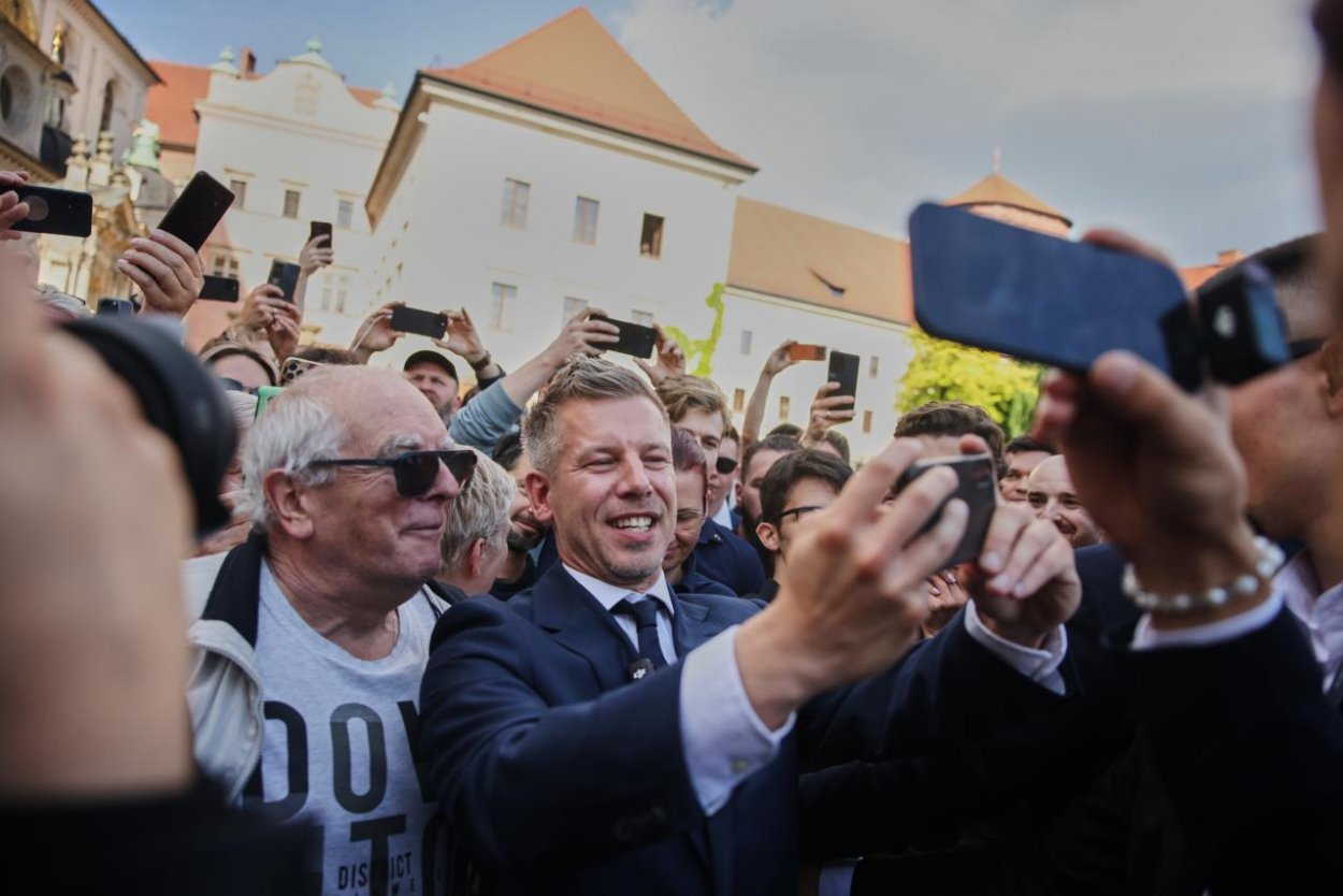 Maďarský premiér Péter Magyar odštartoval v Poľsku návrat Budapešti do Európskej únie
