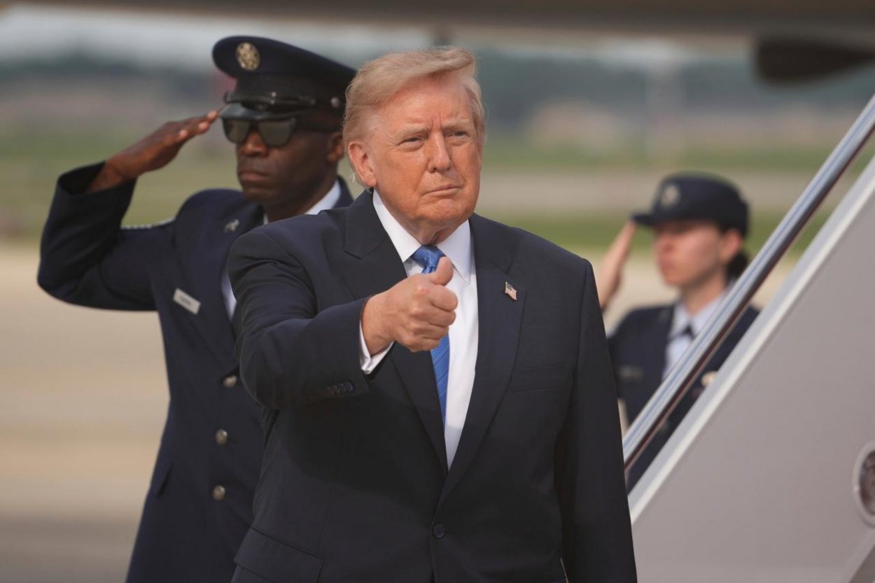 Trump: USA získajú kontrolu nad 65 miliardami barelov venezuelskej ropy
