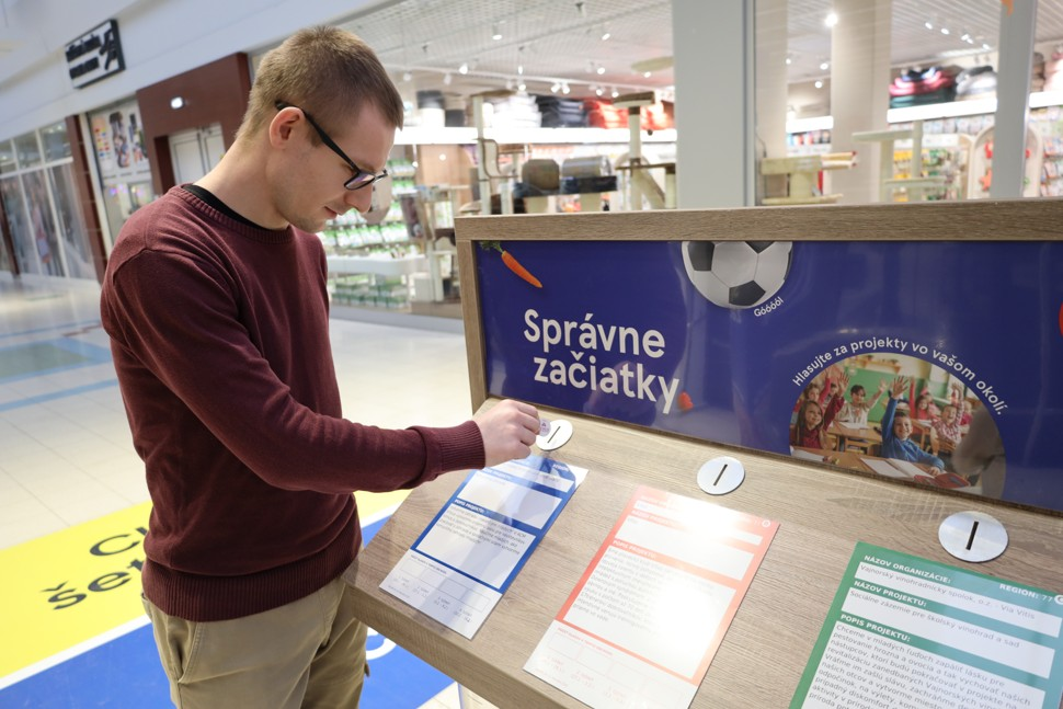 Zákazníci Tesca môžu hlasovaním podporiť najlepšie lokálne projekty pre deti a mladých