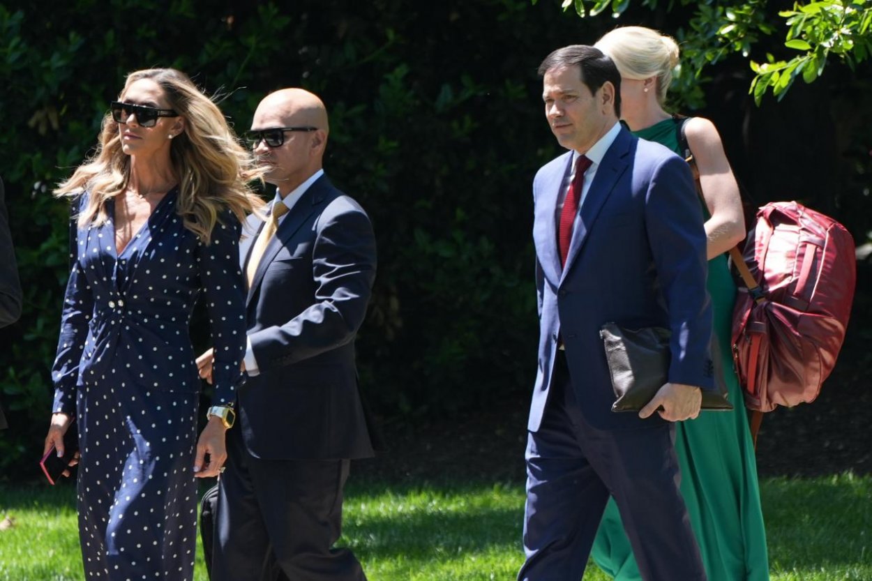 Rubio odcestoval do Číny napriek sankciám