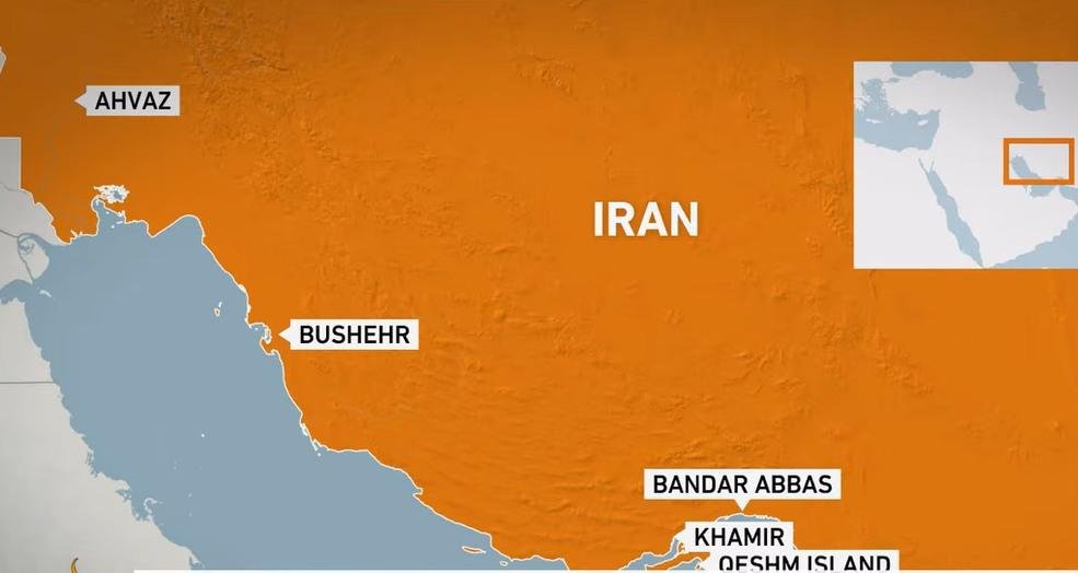 Udalosť dňa: Irán hlási novú vlnu amerických útokov na juhu krajiny, Irán údajne zasiahol 