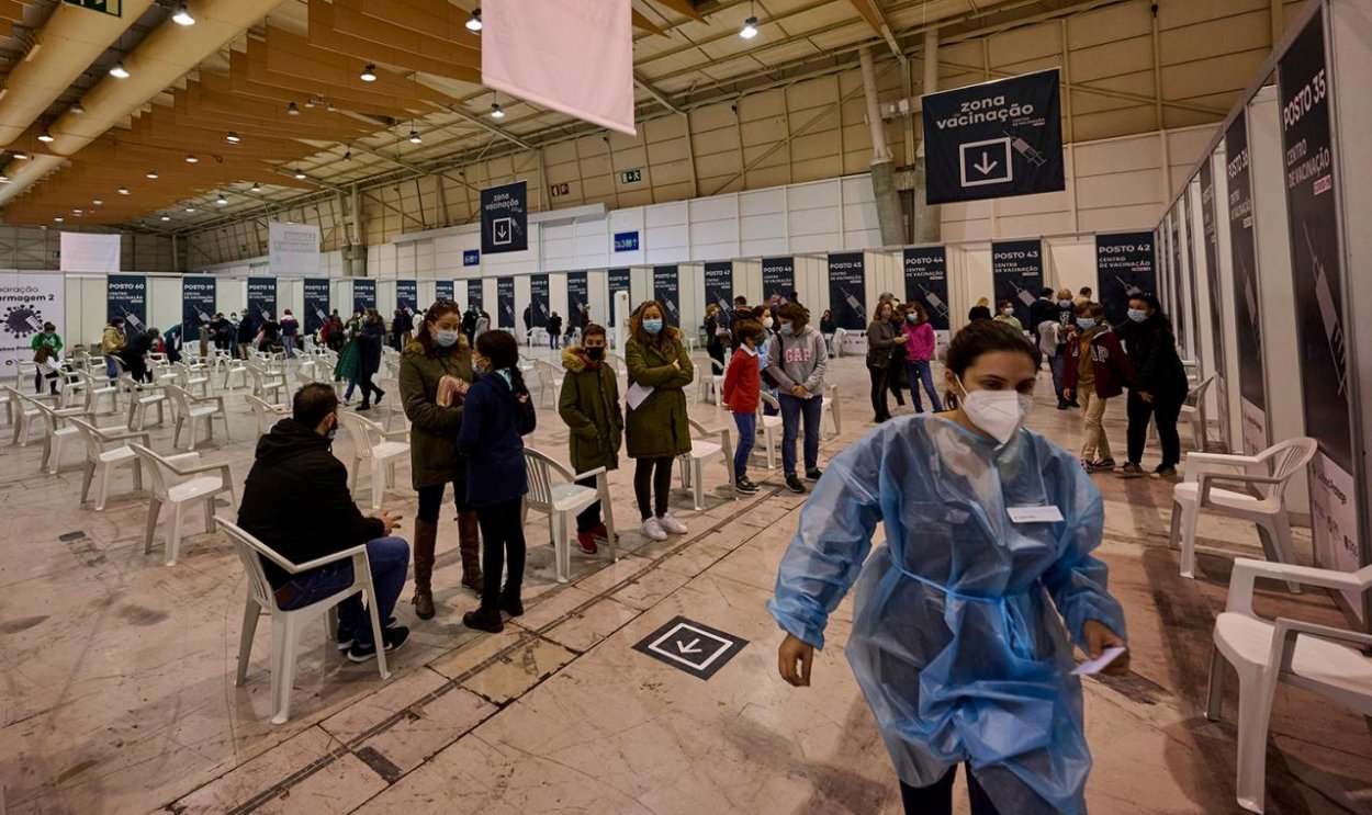 Portugalsko + očkovanie vs 3. vlna covidu = úspech