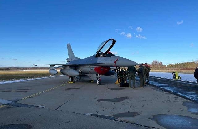 Ministerstvo vnútra uzavrelo zmluvu na servis stíhačiek F-16 za 25 miliónov eur