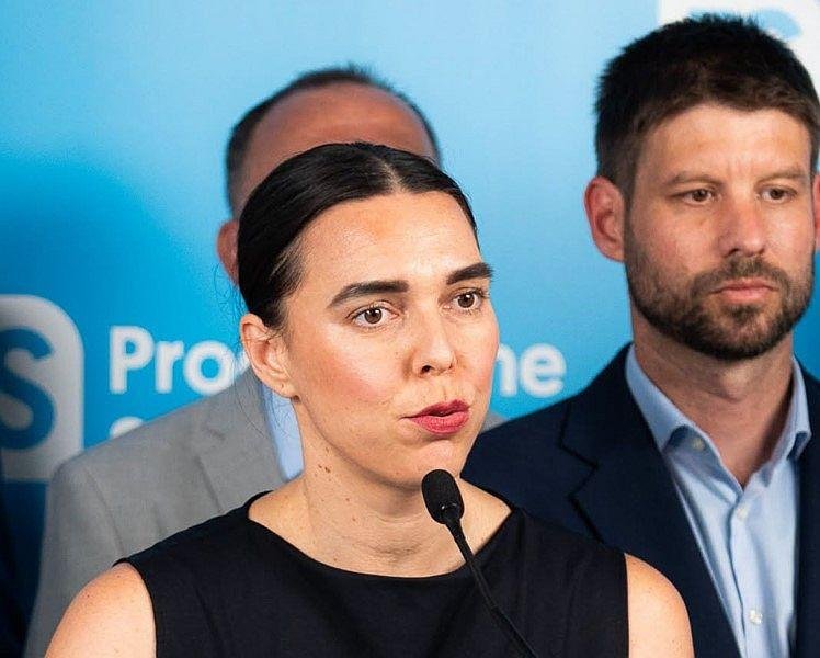 PS kritizuje rozhodnutie Tarabovho rezortu k spaľovni Slovnaftu, hovorí o arogancii moci