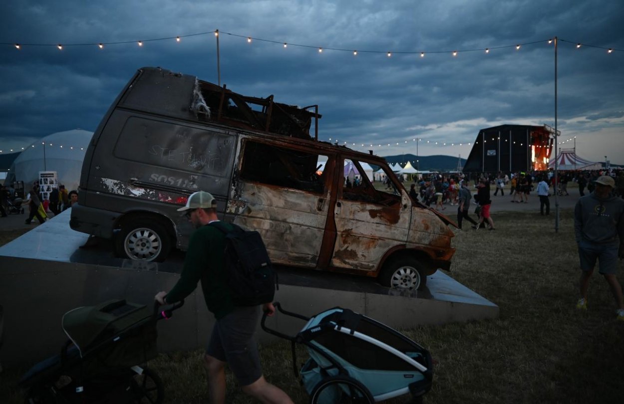 Slováci a Češi za mesiac vyzbierali viac ako 355-tisíc eur na nákup sanitiek pre Ukrajinu