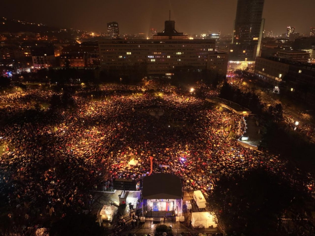 Desaťtisíce ľudí ukázali, že si slobodu a demokraciu ubránia