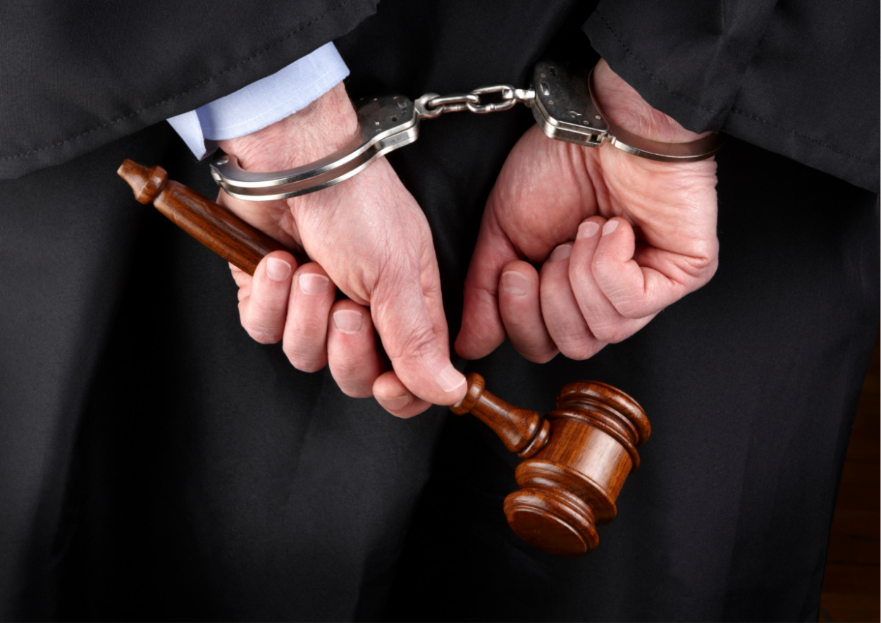 Zmeny v trestnej zodpovednosti sudcov - krok vpred alebo iba politický marketing?