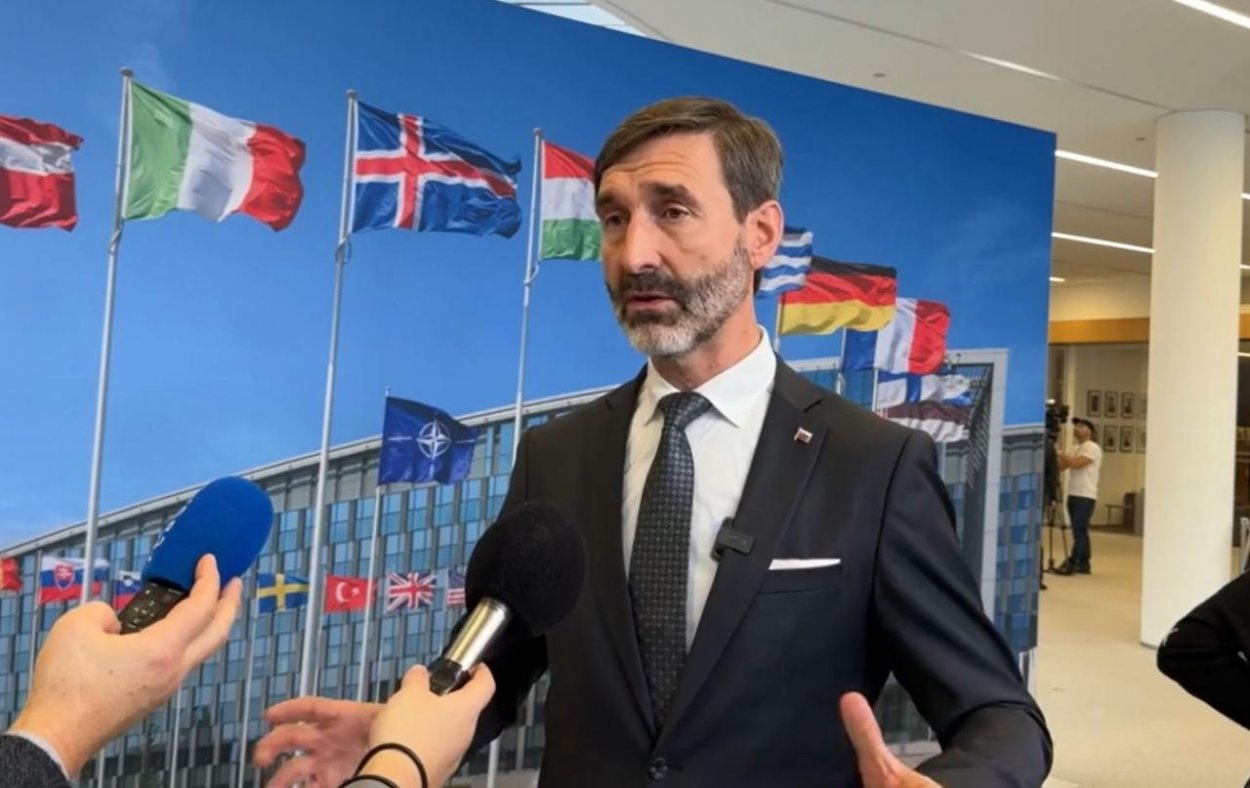 Blanár sa stretol s Lavrovom, hovorili aj o dodávkach plynu