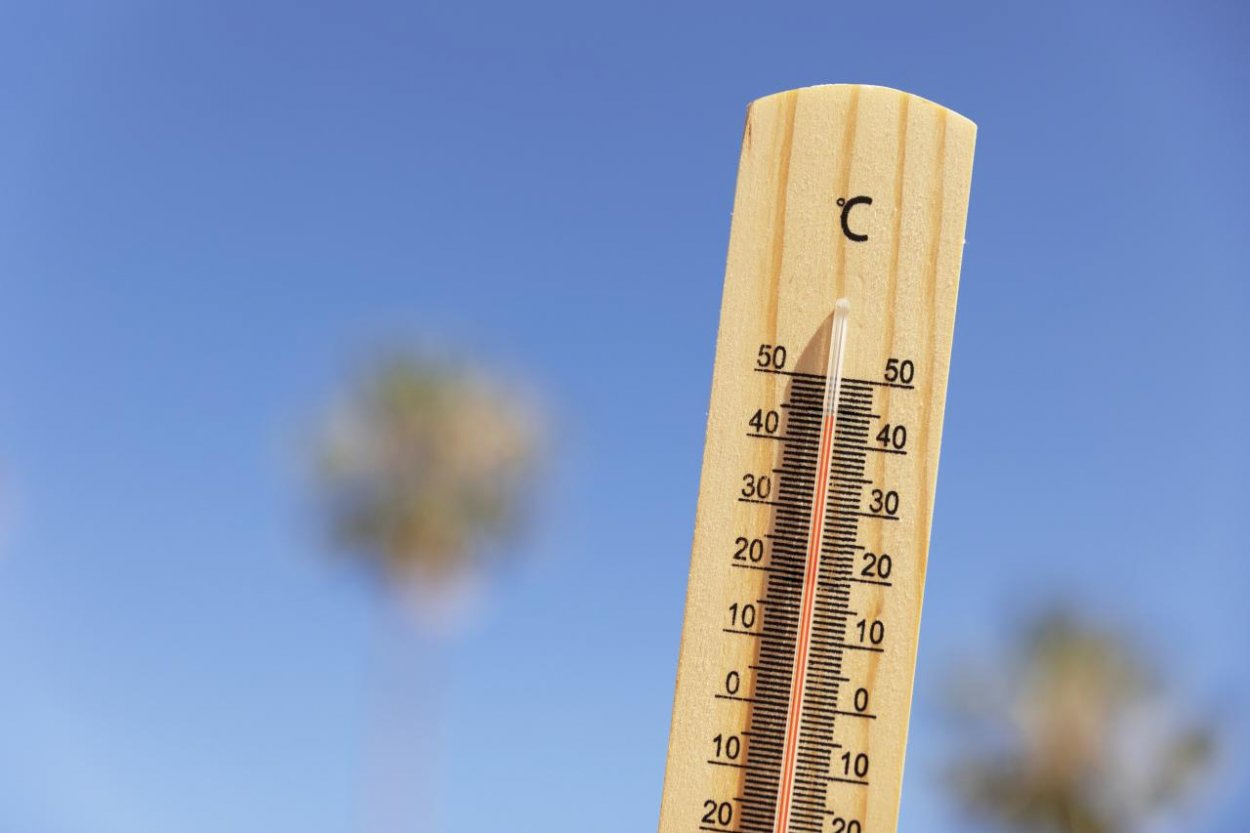SHMÚ informuje, že na troch staniciach už teplota dosiahla 40 stupňov Celzia