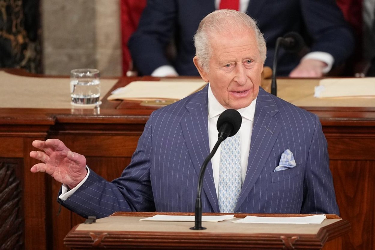 Karol III. v americkom Kongrese: Británia a USA sa musia opäť oddať jeden druhému – čo to znamená podľa Martina Mojžiša